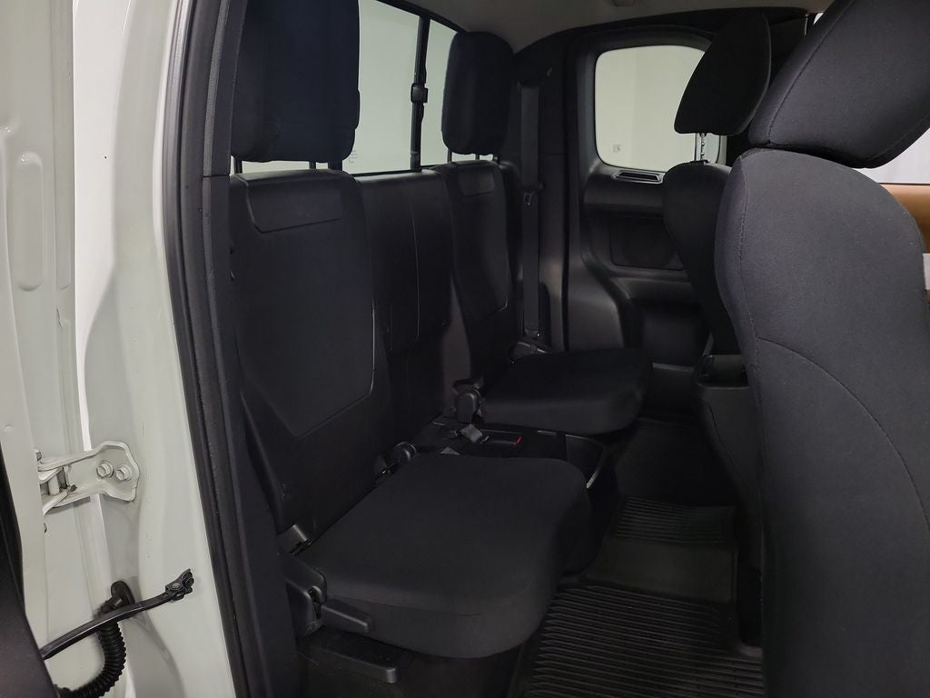 2017 Toyota Tacoma SR5 V6