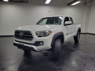 2017 Toyota Tacoma SR5 V6