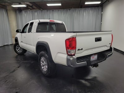 2017 Toyota Tacoma SR5 V6