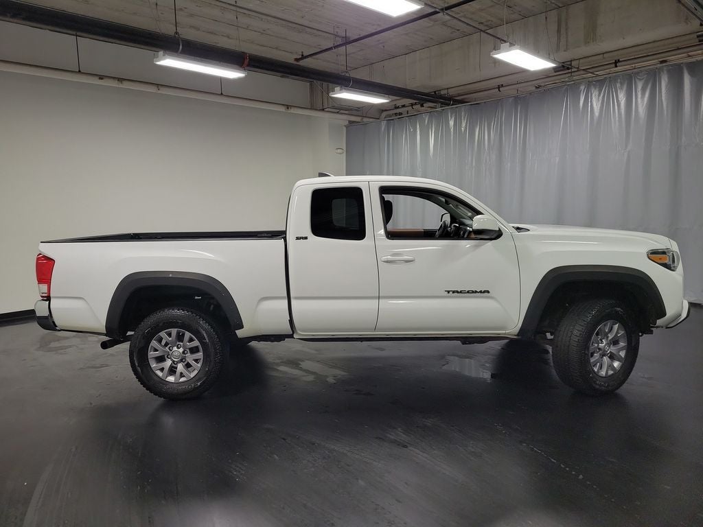 2017 Toyota Tacoma SR5 V6