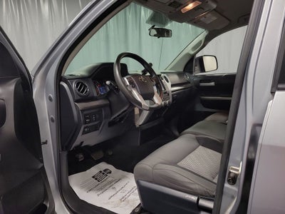 2017 Toyota Tundra SR5 4.6L V8