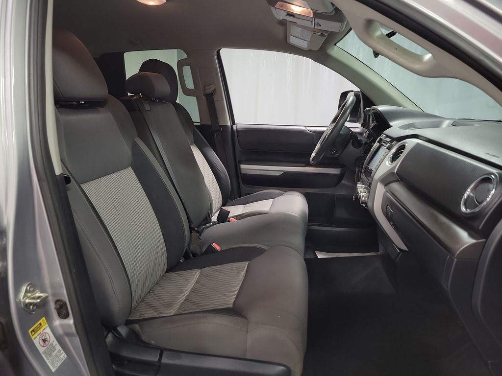 2017 Toyota Tundra SR5 4.6L V8