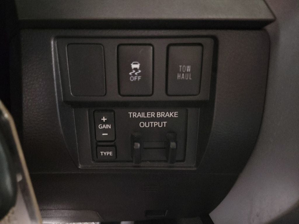 2016 Toyota Tundra SR5