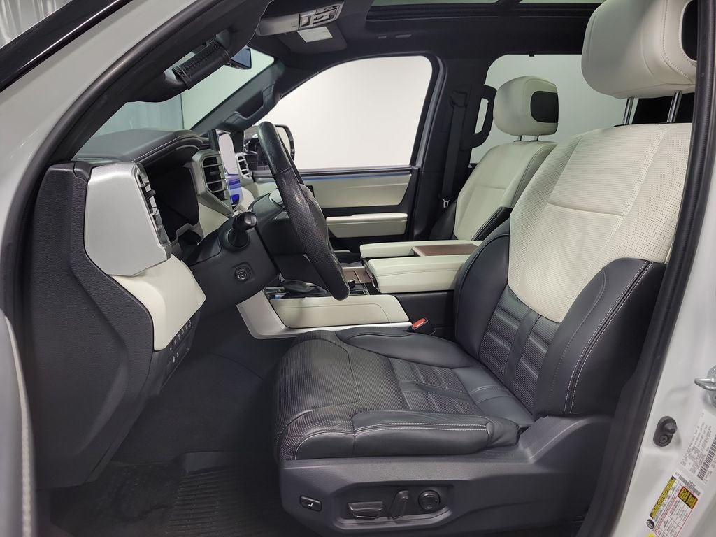 2023 Toyota Tundra Hybrid Capstone