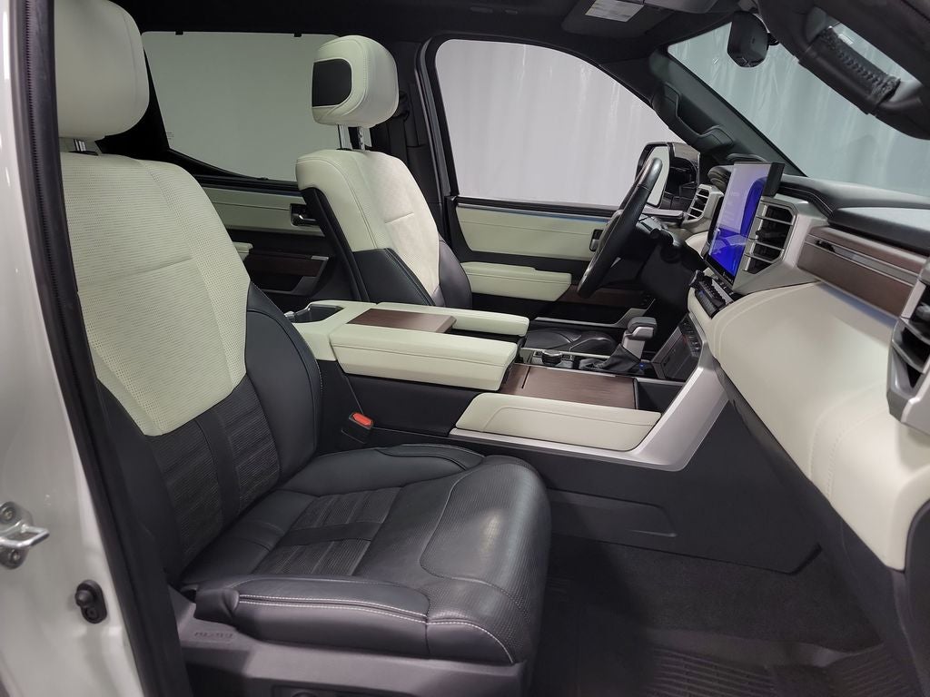 2023 Toyota Tundra Hybrid Capstone