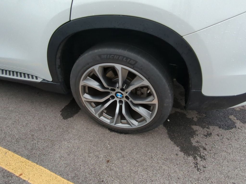 2015 BMW X6 xDrive35i