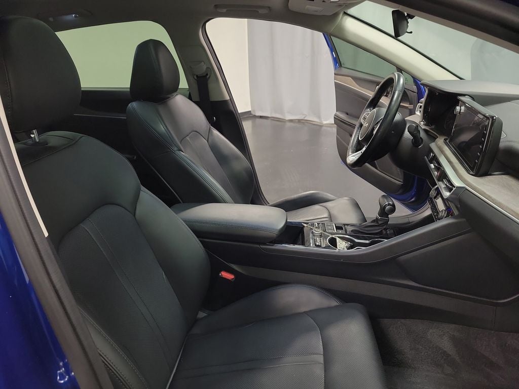 2022 Kia K5 EX