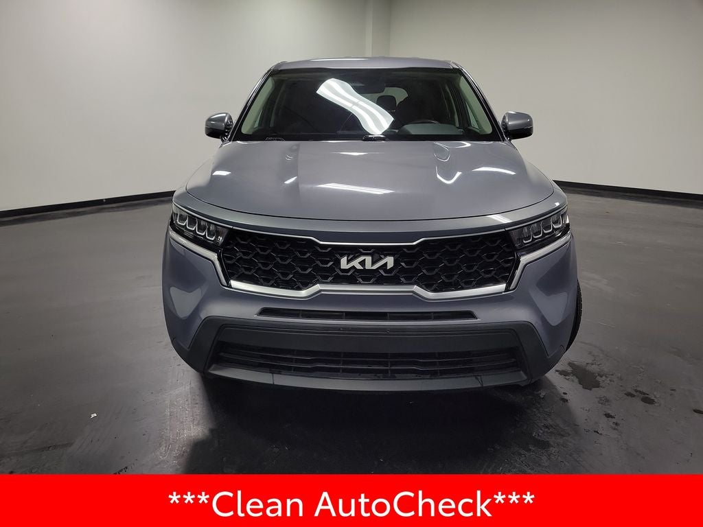 2022 Kia Sorento LX