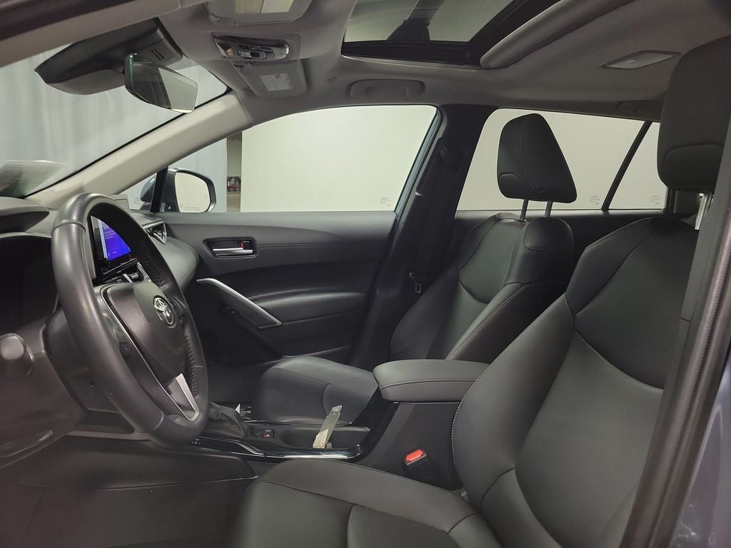 2024 Toyota Corolla Cross XLE