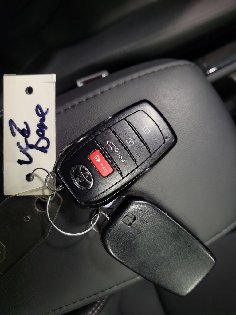 2024 Toyota Corolla Cross XLE