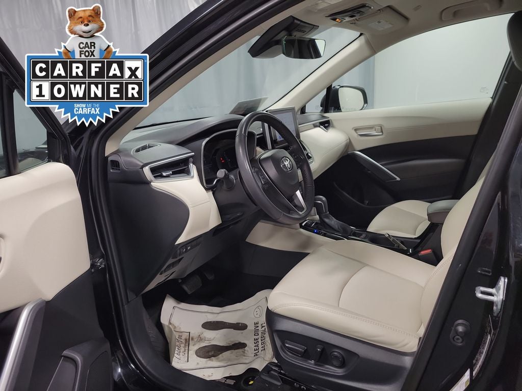 2024 Toyota Corolla Cross XLE