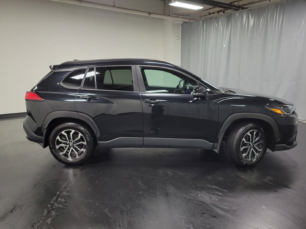 2024 Toyota Corolla Cross Hybrid SE