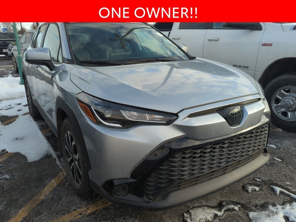 2023 Toyota Corolla Cross Hybrid SE