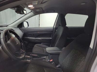 2025 Mitsubishi Outlander Sport 2.0 LE