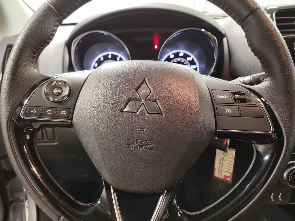 2025 Mitsubishi Outlander Sport 2.0 LE