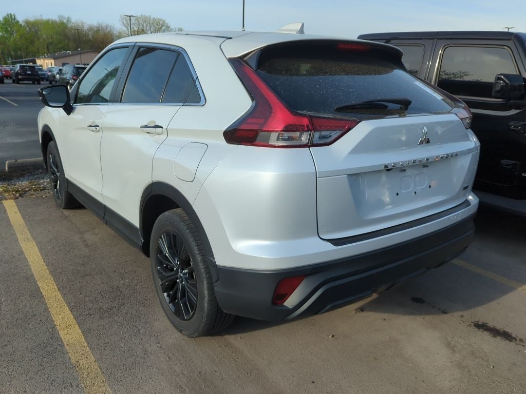 2022 Mitsubishi Eclipse Cross LE