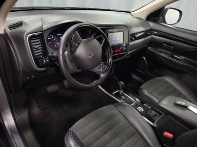 2020 Mitsubishi Outlander ES