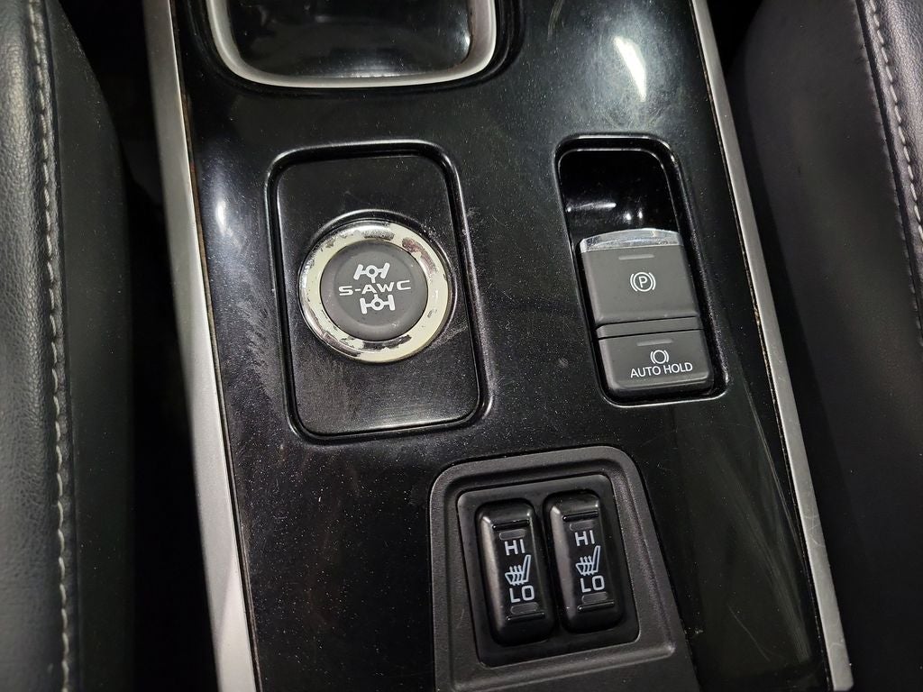 2020 Mitsubishi Outlander ES