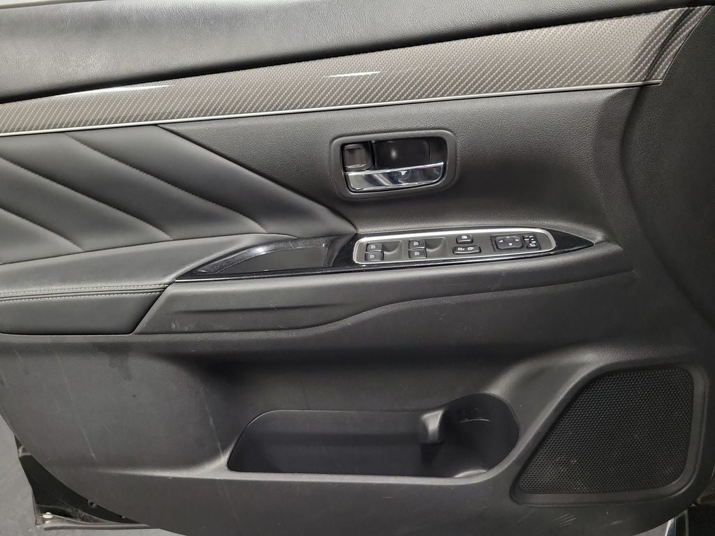 2019 Mitsubishi Outlander PHEV GT