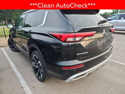 2023 Mitsubishi Outlander SE