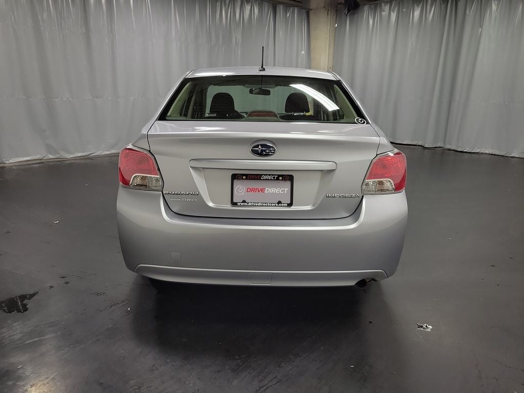 2013 Subaru Impreza 2.0i