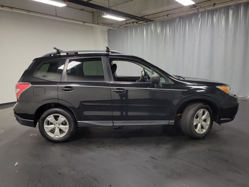 2016 Subaru Forester 2.5i