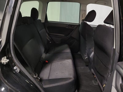 2016 Subaru Forester 2.5i