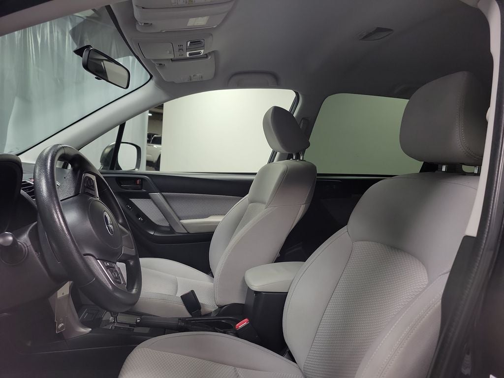 2017 Subaru Forester 2.5i