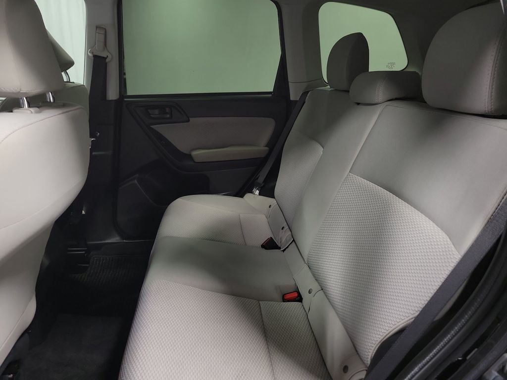2017 Subaru Forester 2.5i