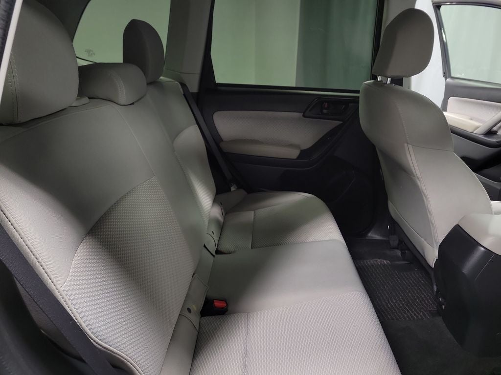 2017 Subaru Forester 2.5i
