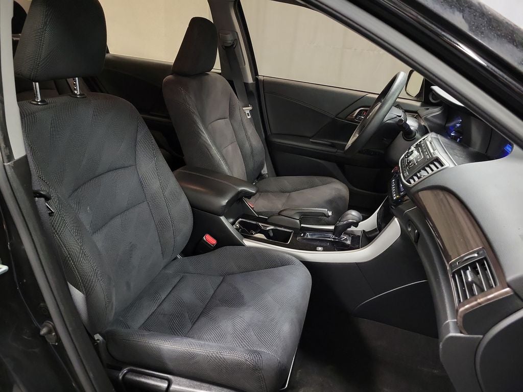 2017 Honda Accord Hybrid Base