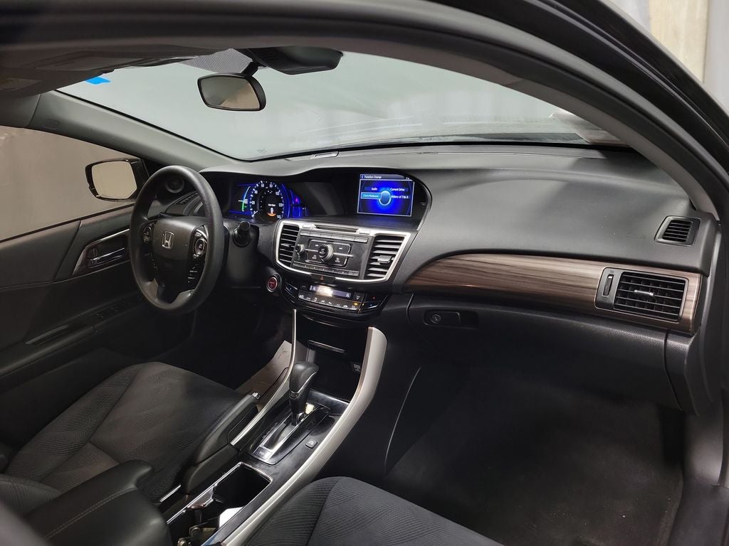 2017 Honda Accord Hybrid Base