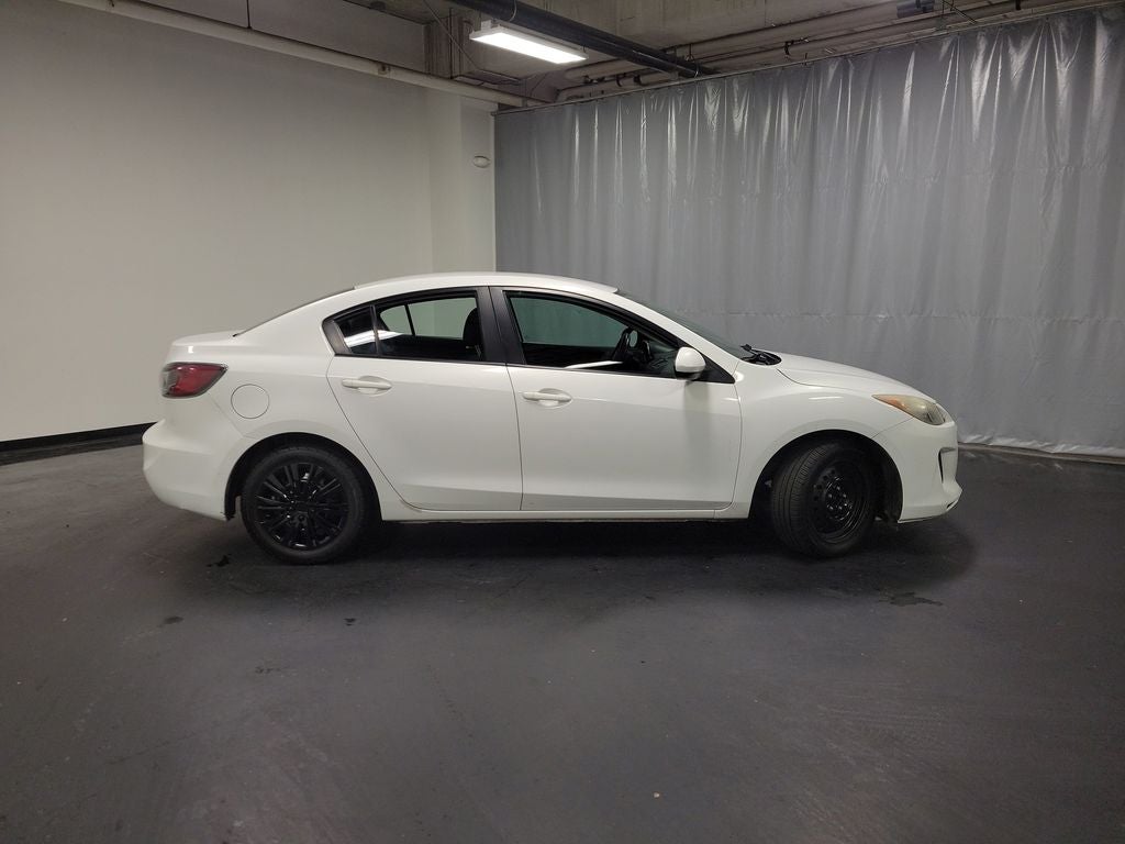 2013 Mazda Mazda3 i SV