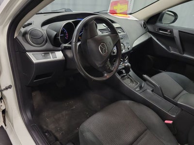 2013 Mazda Mazda3 i SV