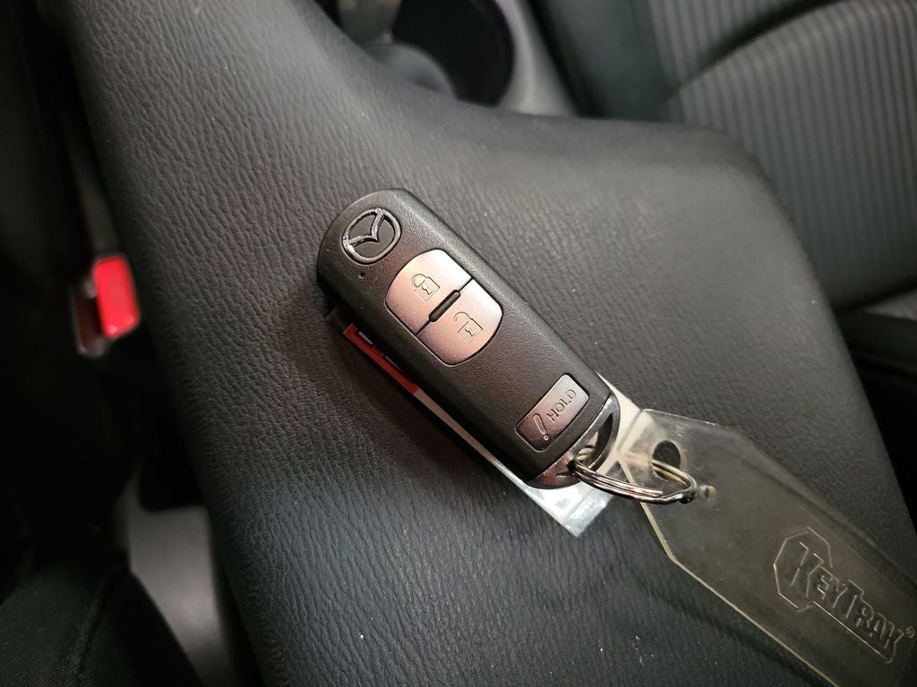 2016 Mazda Mazda3 i Grand Touring