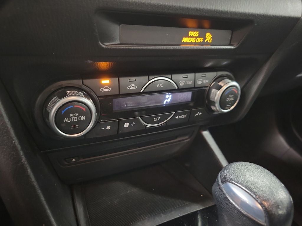 2016 Mazda Mazda3 i Grand Touring