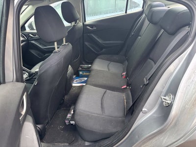 2015 Mazda Mazda3 i Sport