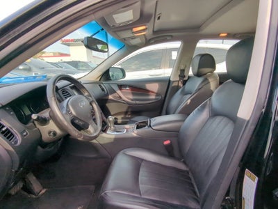 2017 INFINITI QX50 Base