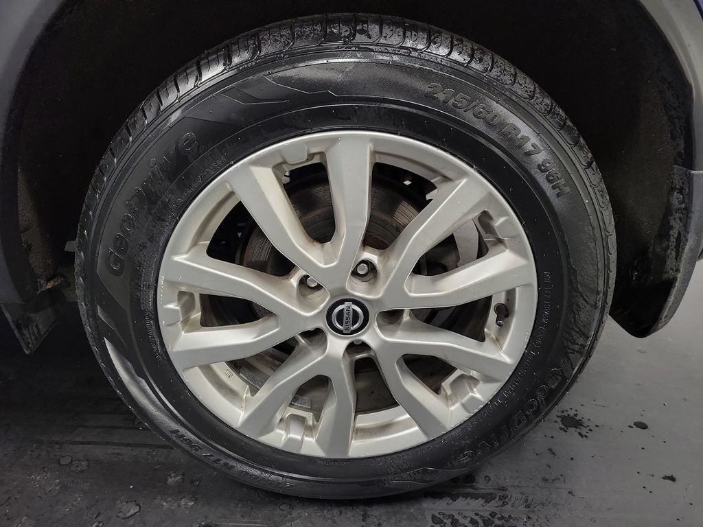 2021 Nissan Rogue Sport SV