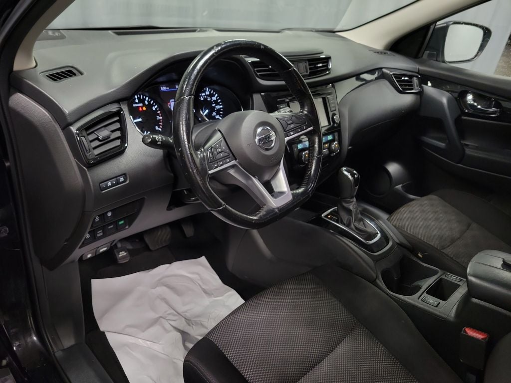 2020 Nissan Rogue Sport SV