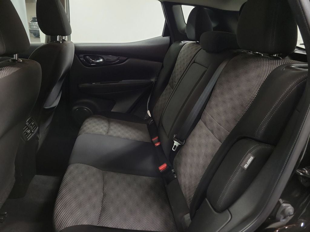 2020 Nissan Rogue Sport SV