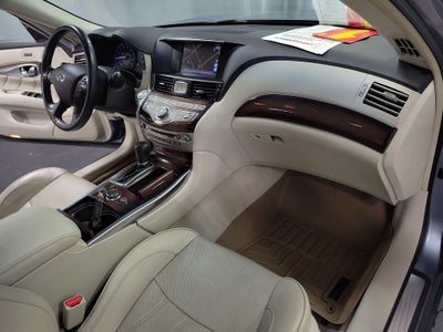 2017 INFINITI Q70L 3.7X