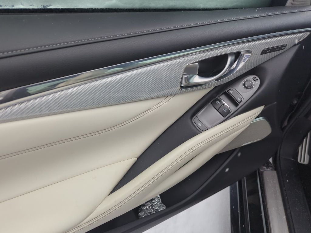 2019 INFINITI Q60 Red Sport 400