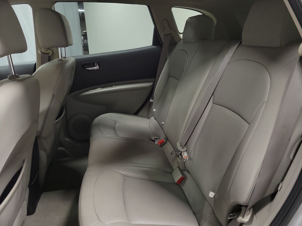 2011 Nissan Rogue SV