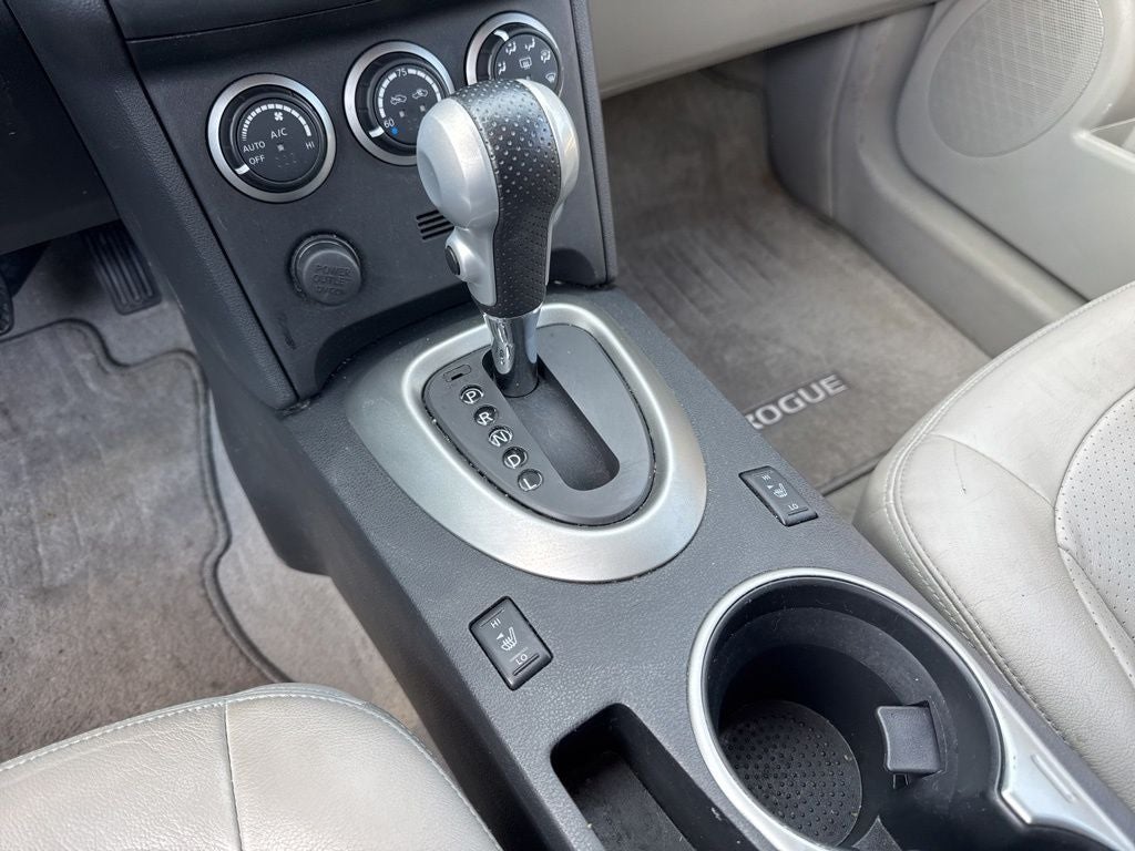 2011 Nissan Rogue SV