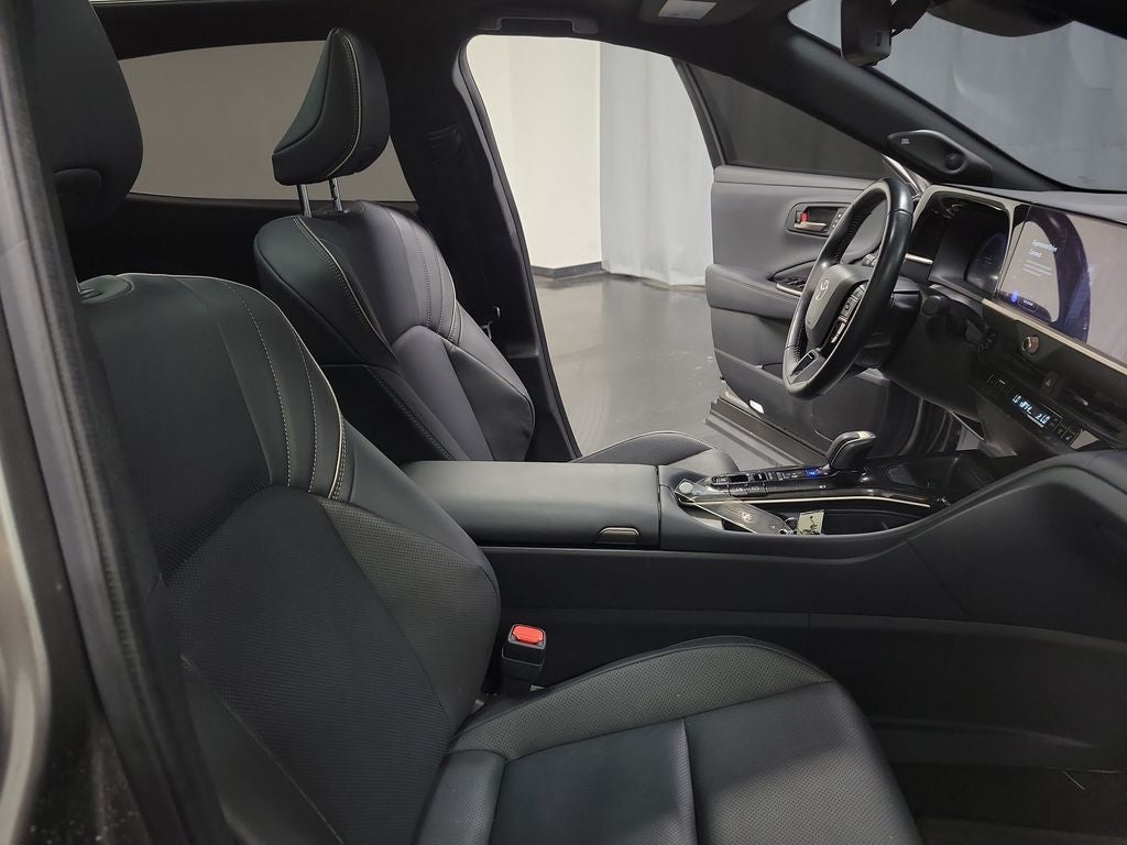 2024 Toyota Crown Limited