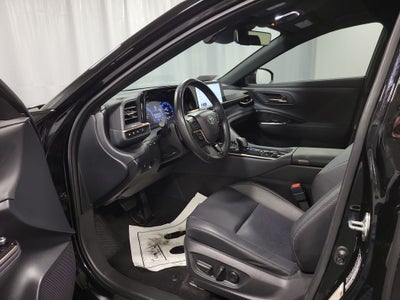 2025 Toyota Crown Signia XLE