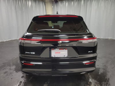 2025 Toyota Crown Signia XLE