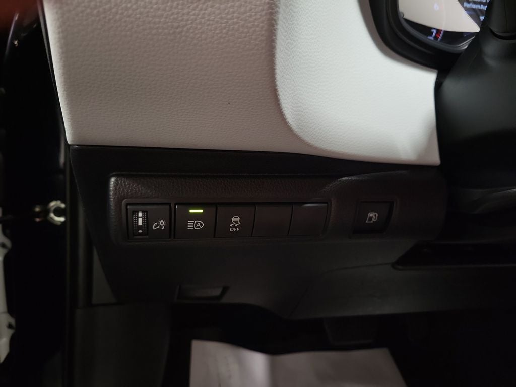 2025 Toyota Corolla Hybrid SE