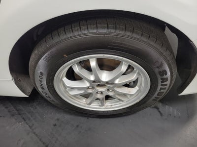 2022 Toyota Prius LE